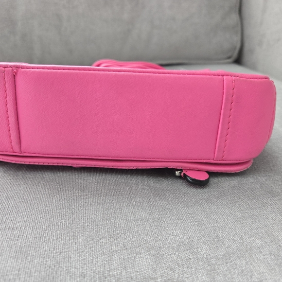 Beautiful Authentic Moschino Motorcycle Hot Pink Crossbody Shoulder Bag - Picture 4 of 10